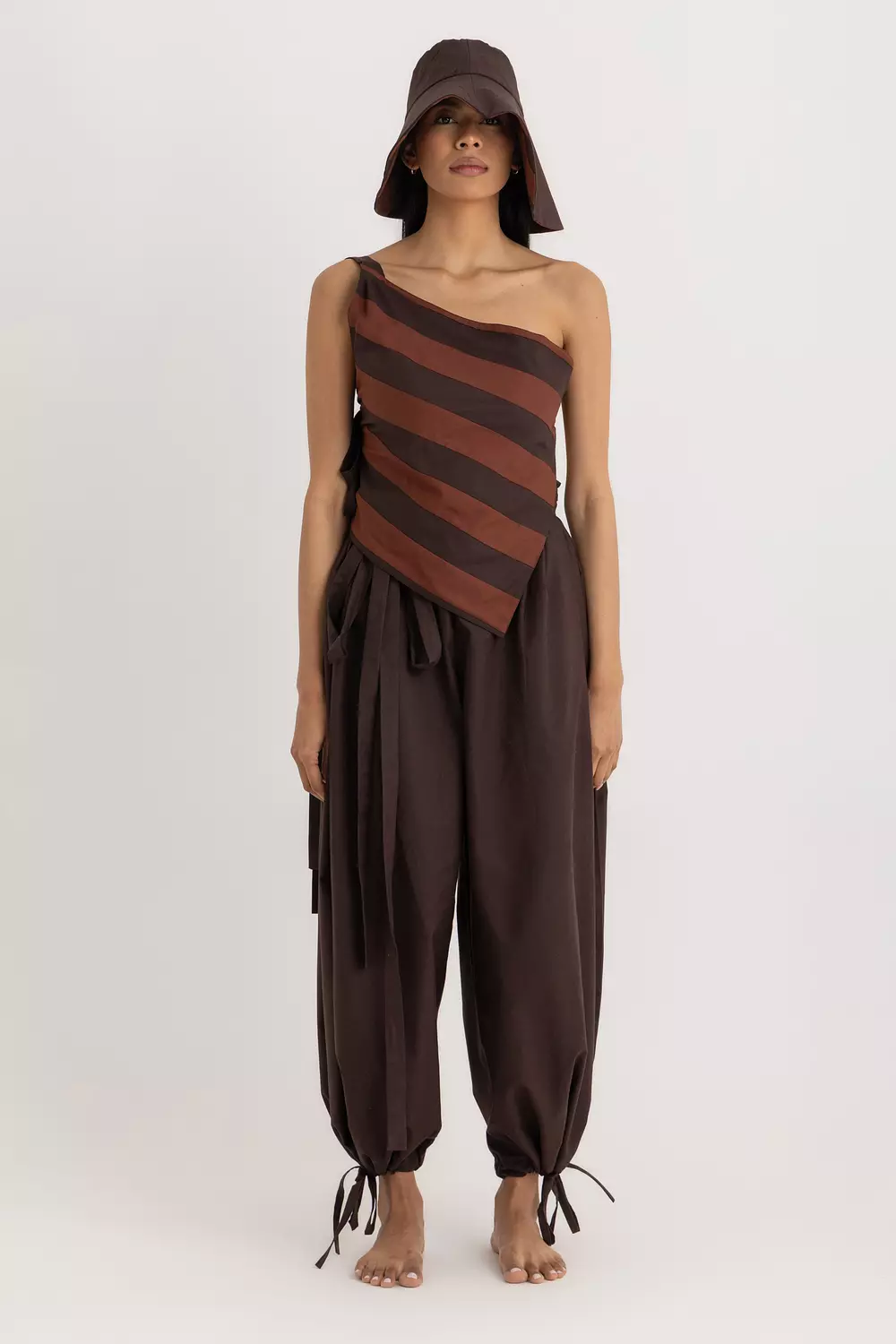 The Relaxed Oxford Magic Pants image