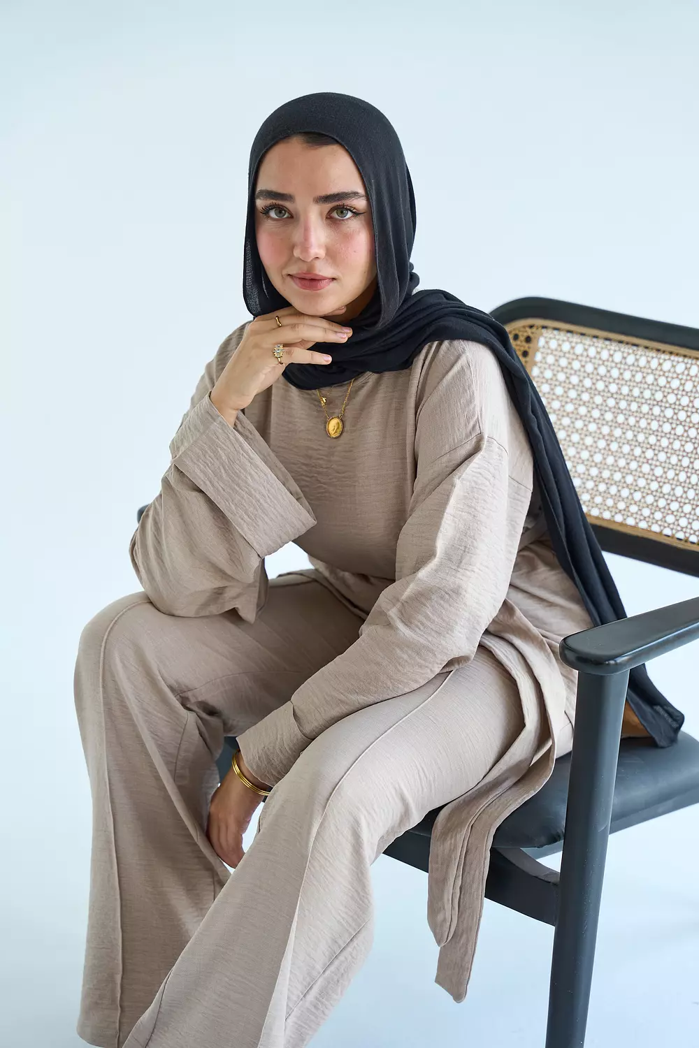 Multi-way set in beige 7
