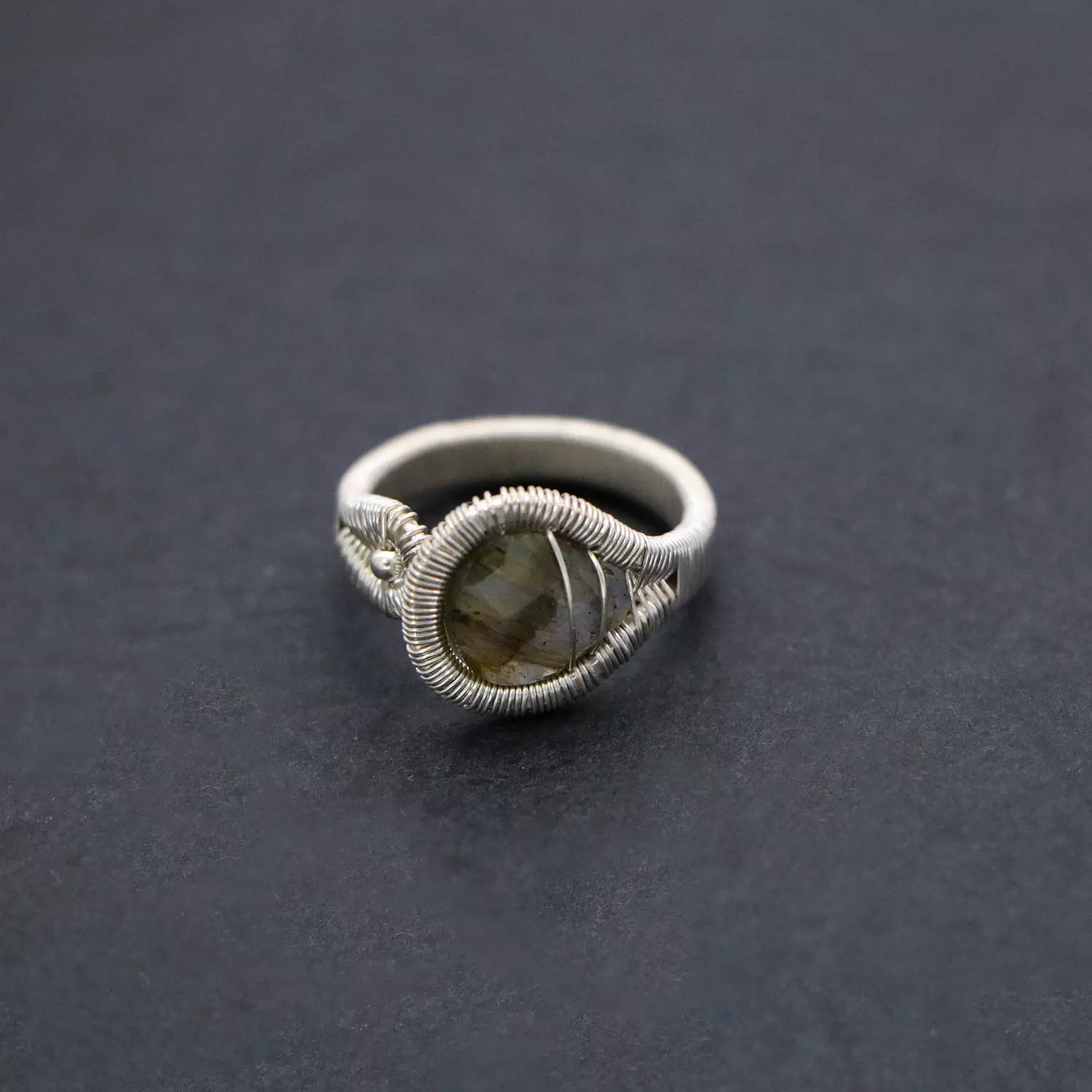 Wire wrapped ring with labradorite gemstone. image