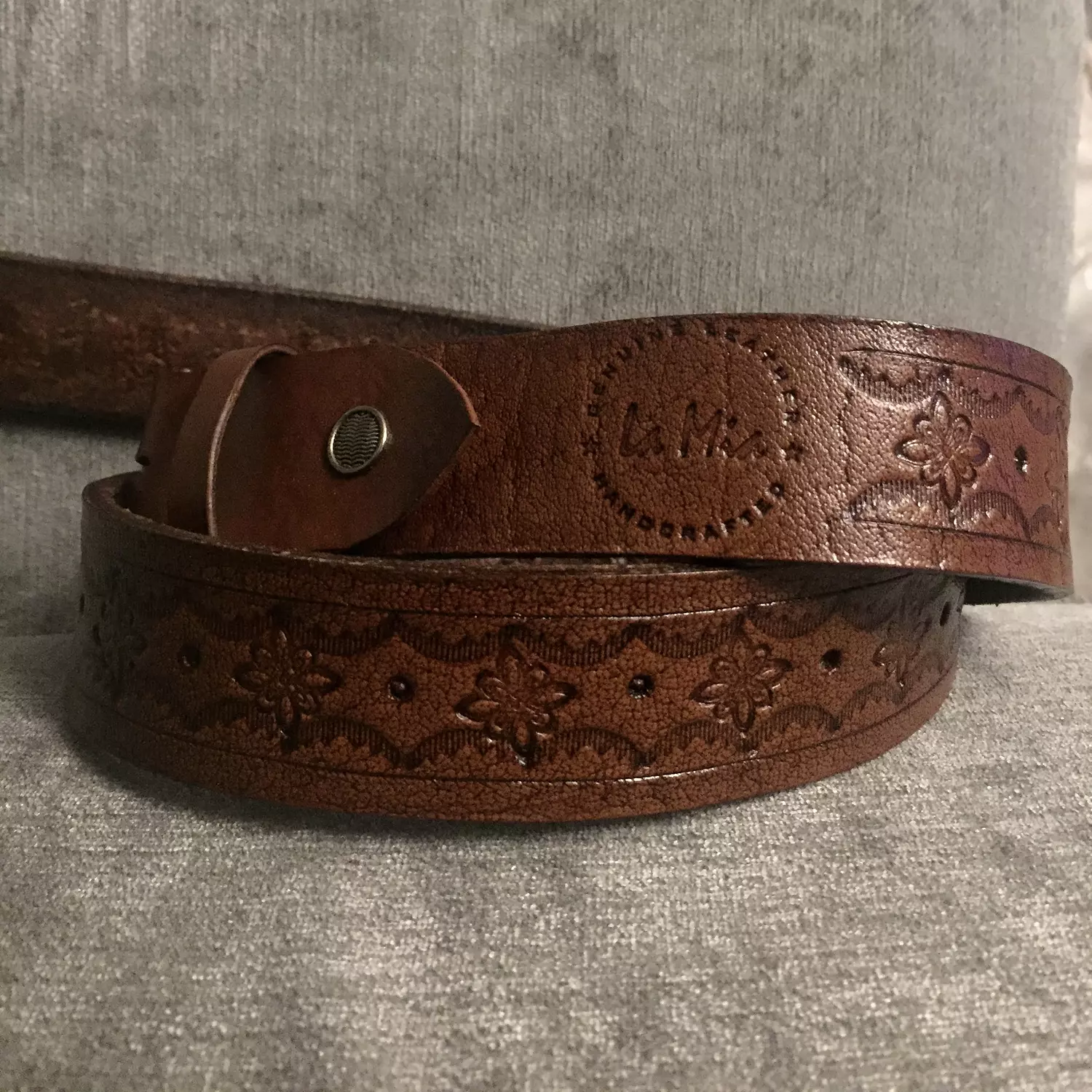 Tooled leather belt - Star flower 3