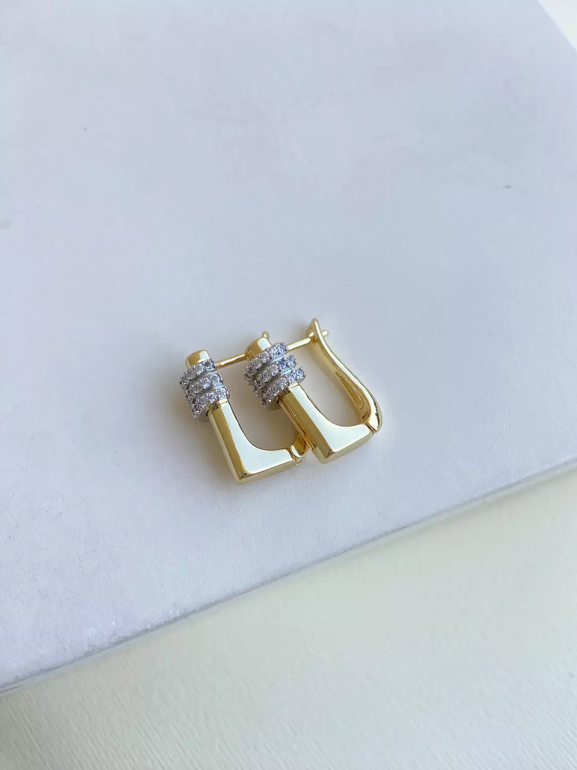 Silver line earring 1