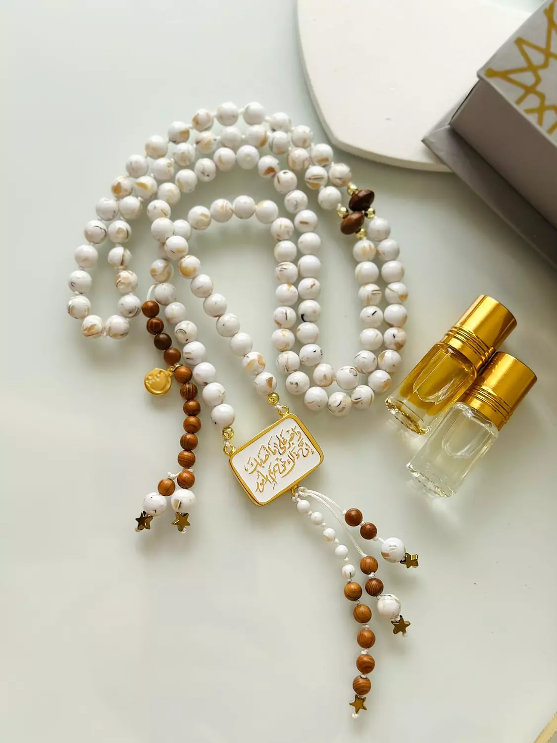 <p style="text-align: start"></p>