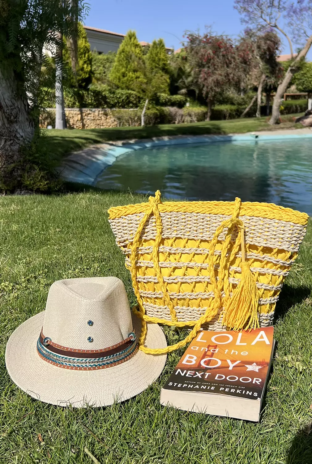 <h2 style="text-align: center">Beach Bags</h2>