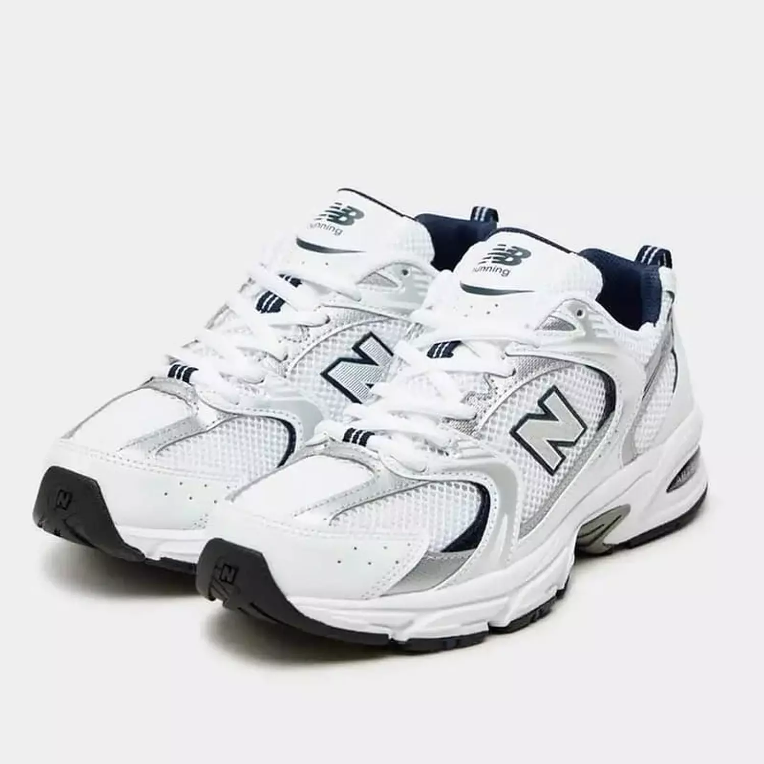New Balance 530 – White 4