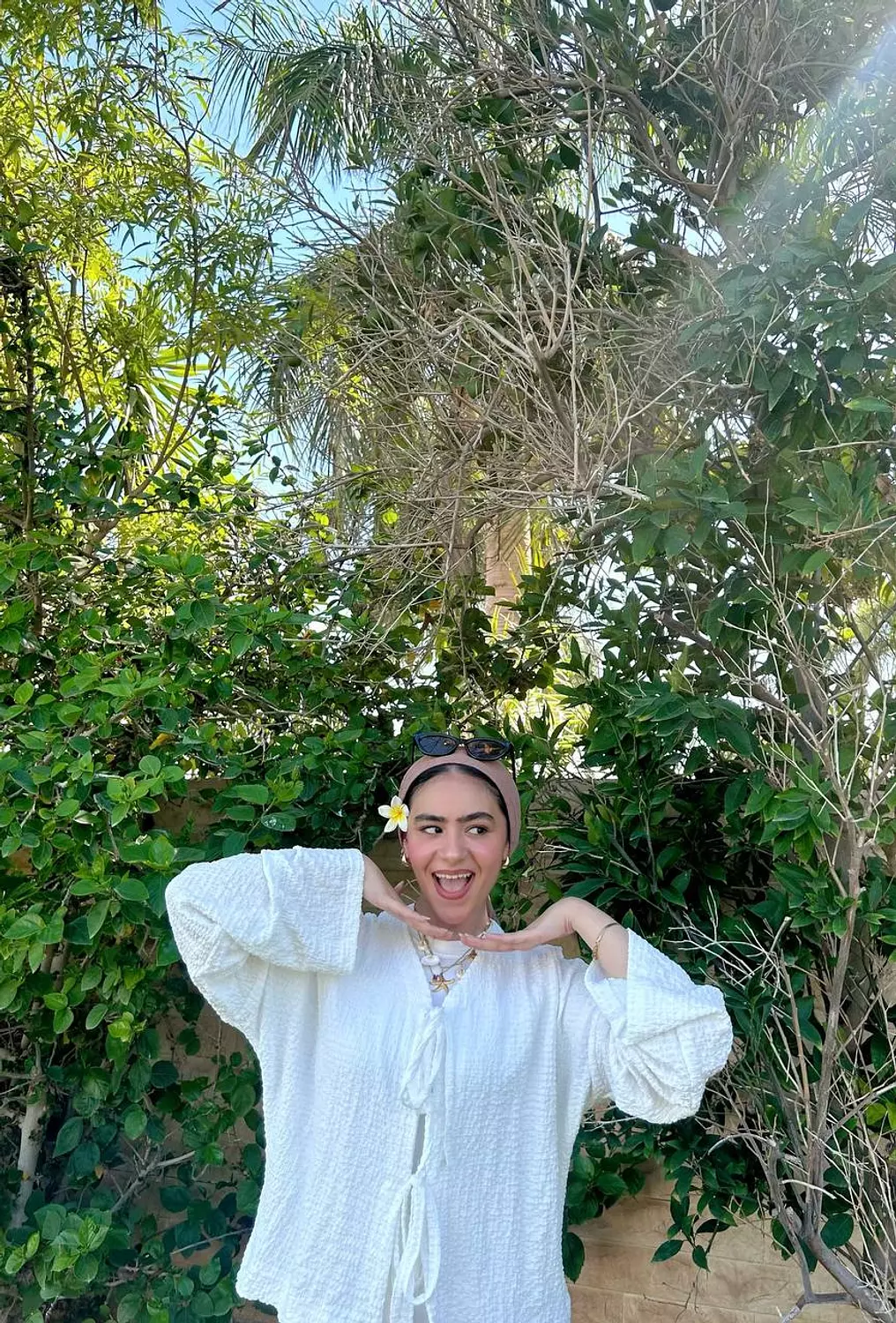 BOW BLOUSE image