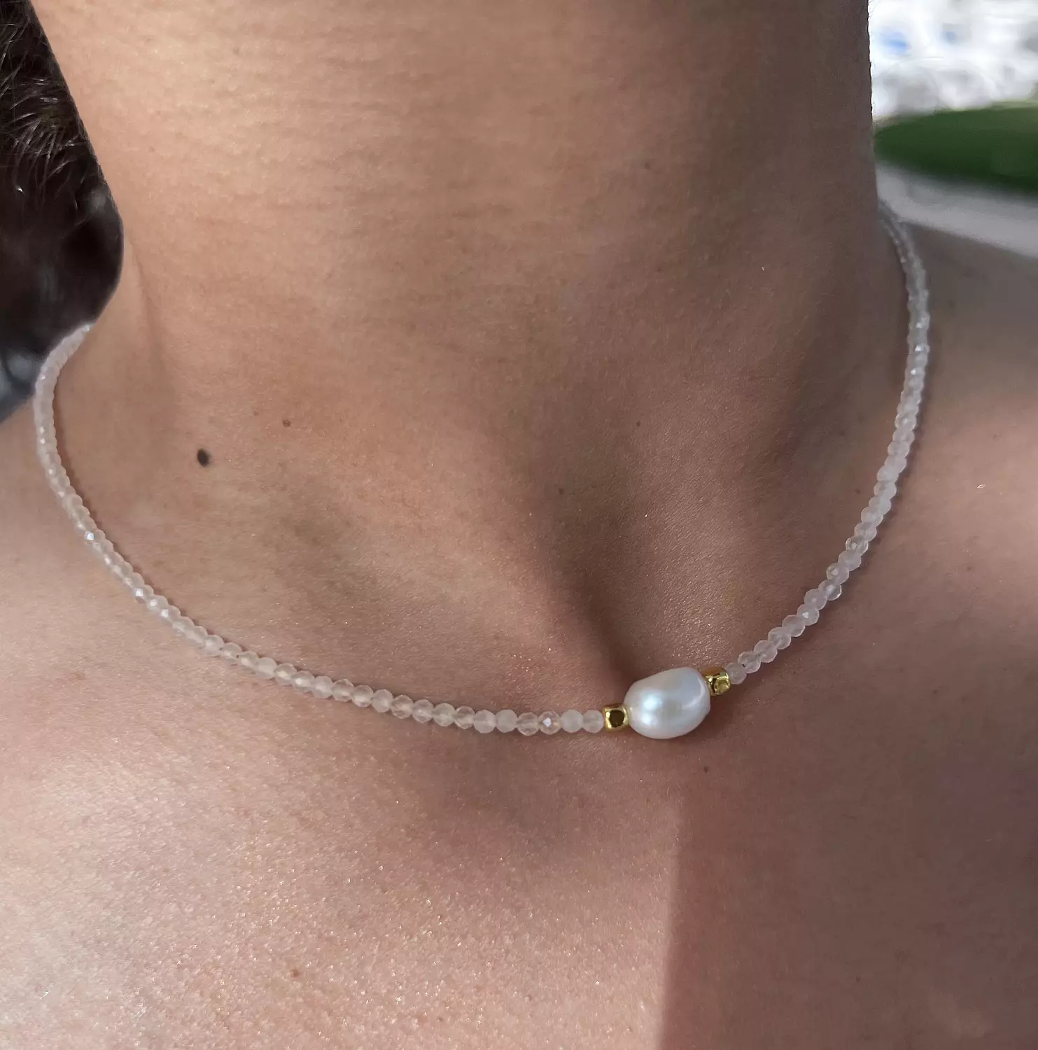 the lonely pearl chocker  image