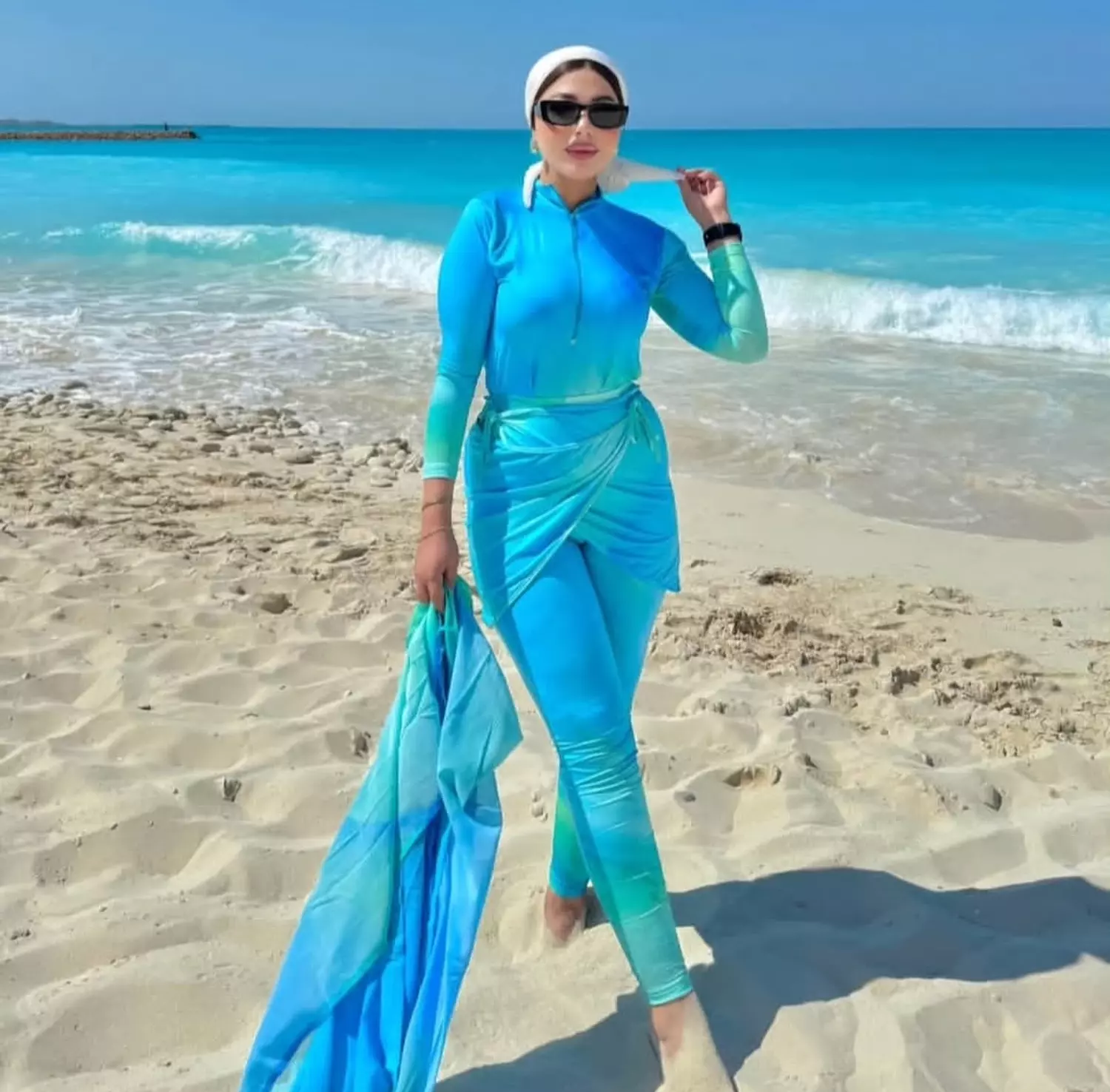 Aquamarine  5
