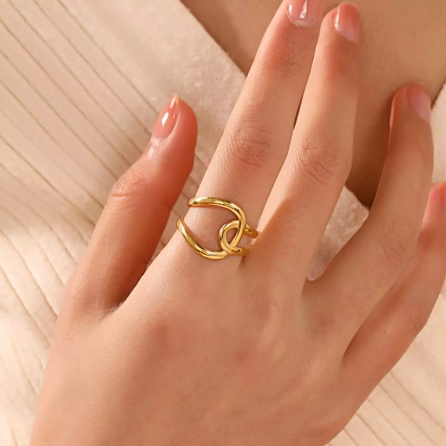 Ring R42 image
