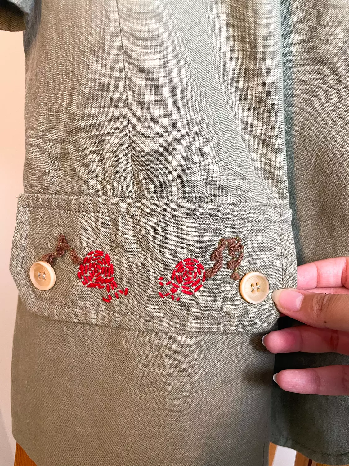 Hand-Embroidered Linen Blazer 7