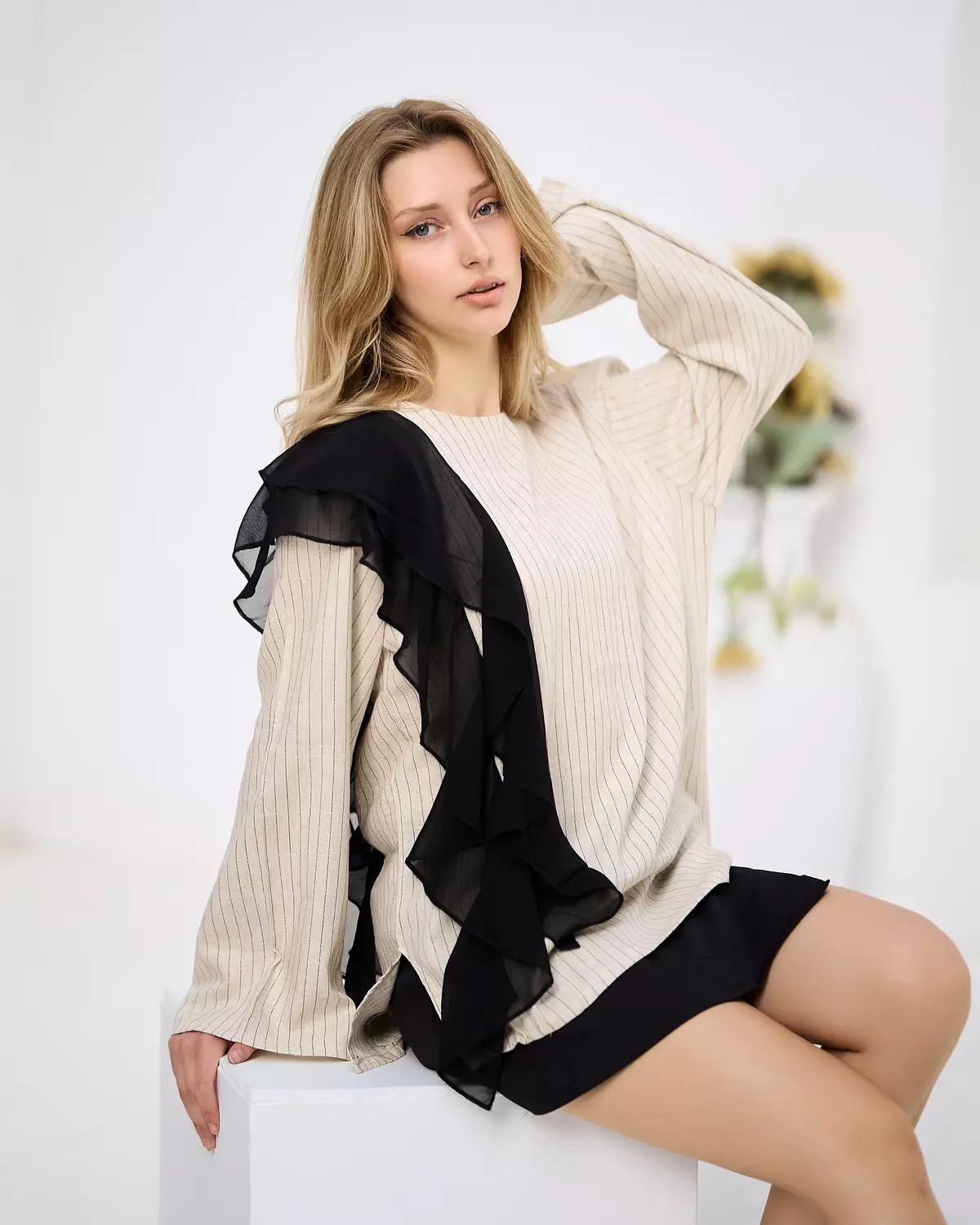 Linen blouse * chiffon ruffle  image