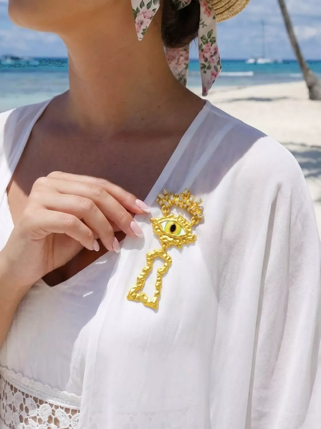 Broche 18 image