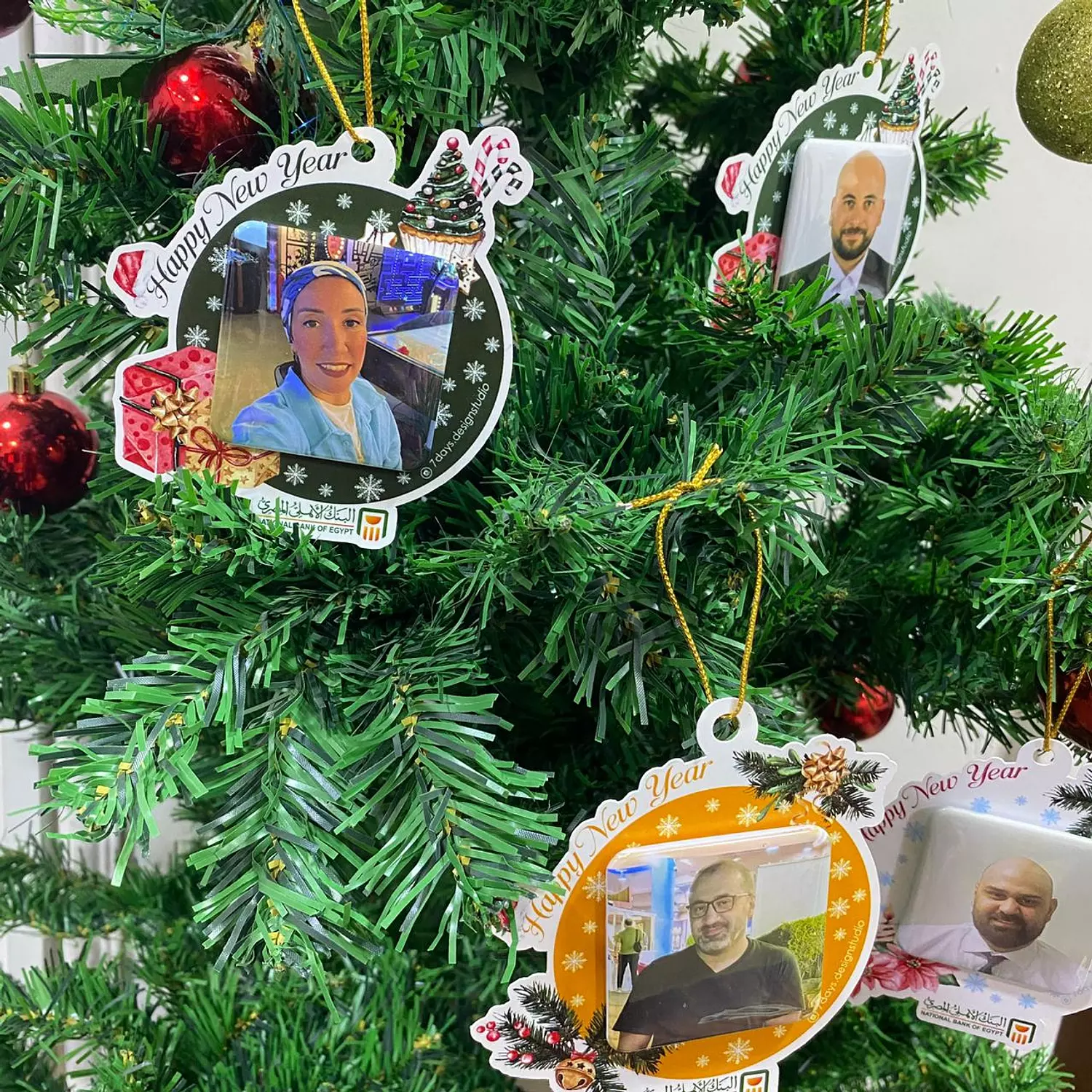  Christmas Glossy Magnet  1