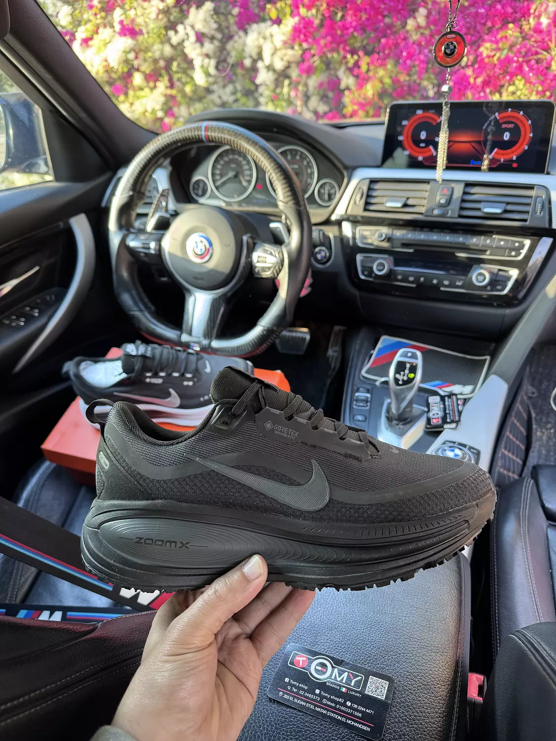 NIKE ZOOMX VOMERO18 image