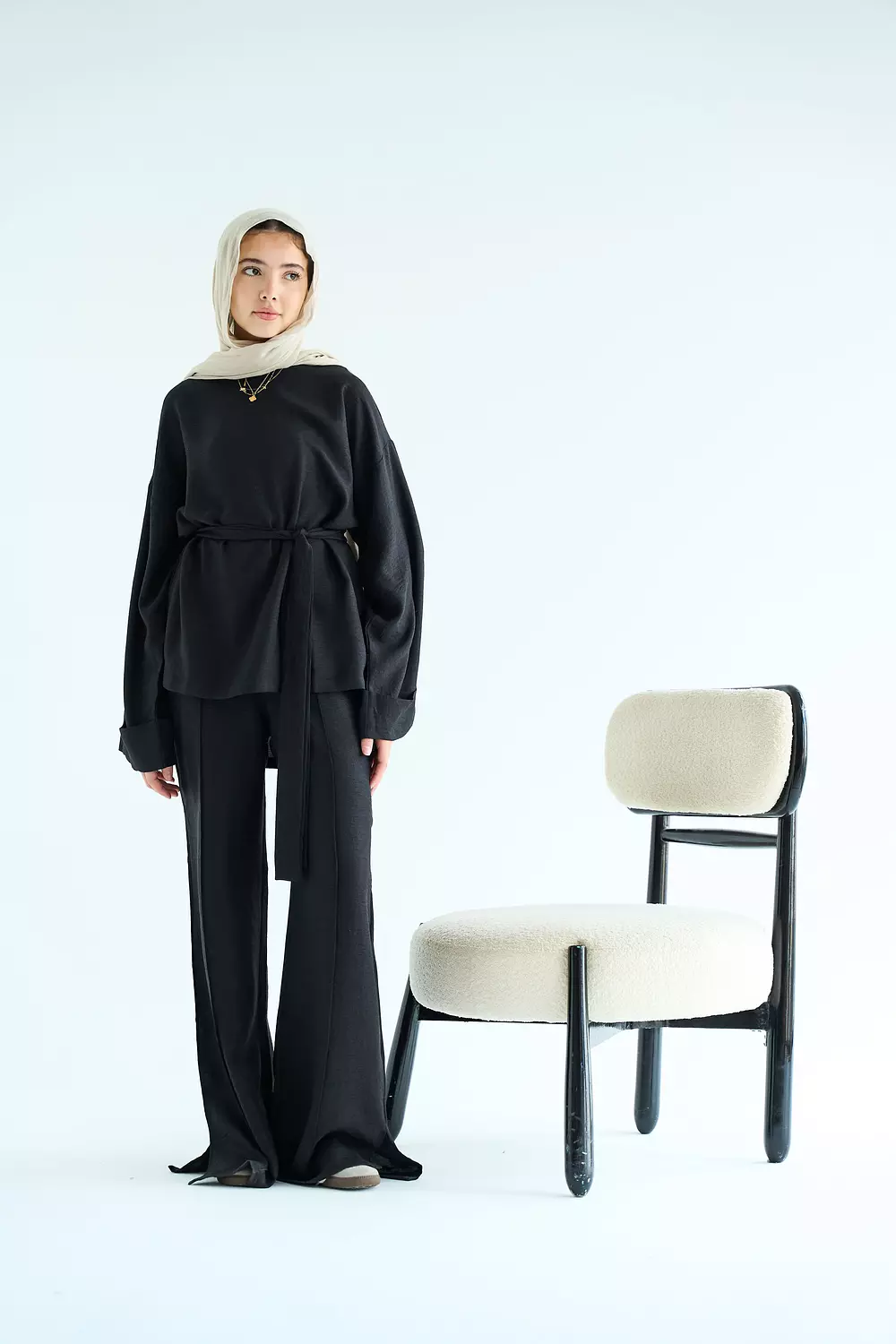 Multi-way set in black 4