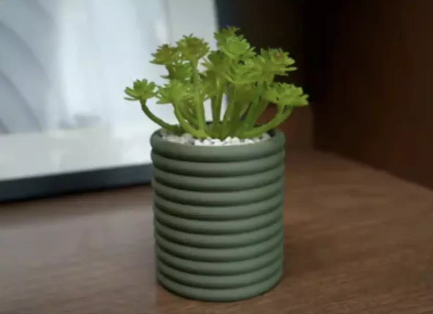 Secret Stash Planter - The Poppy image