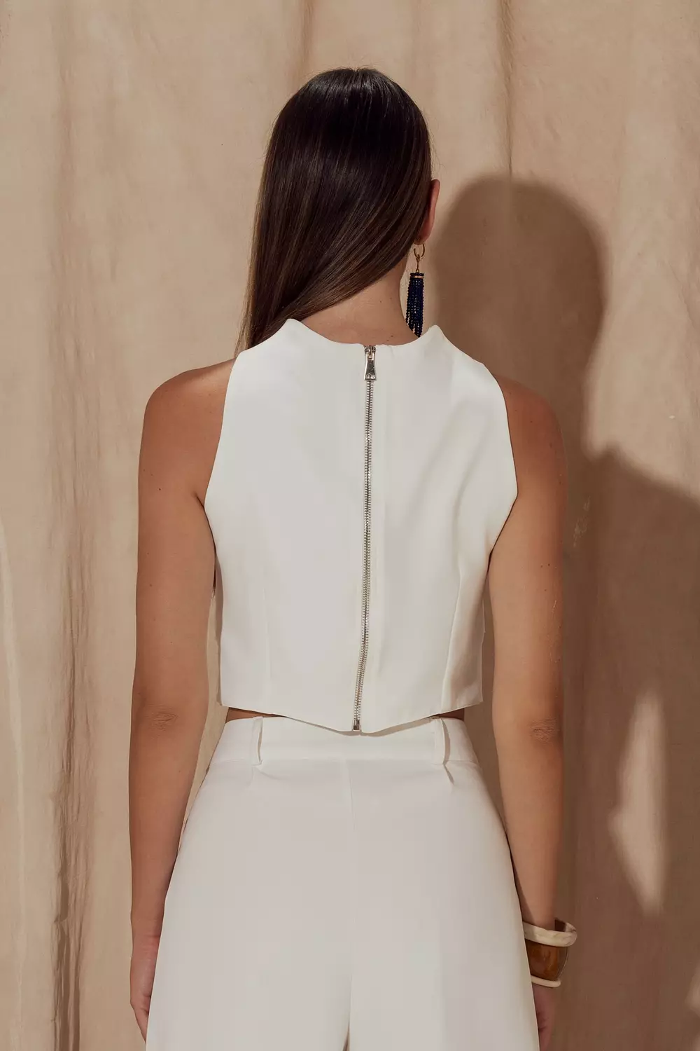 Cutout top 2