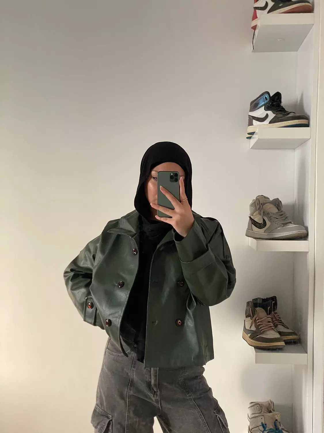 3-button leather jacket 2