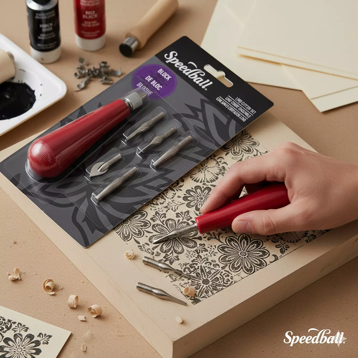 <p><strong><span style="color: rgb(0, 0, 0)">Speedball lino cutter</span></strong></p>