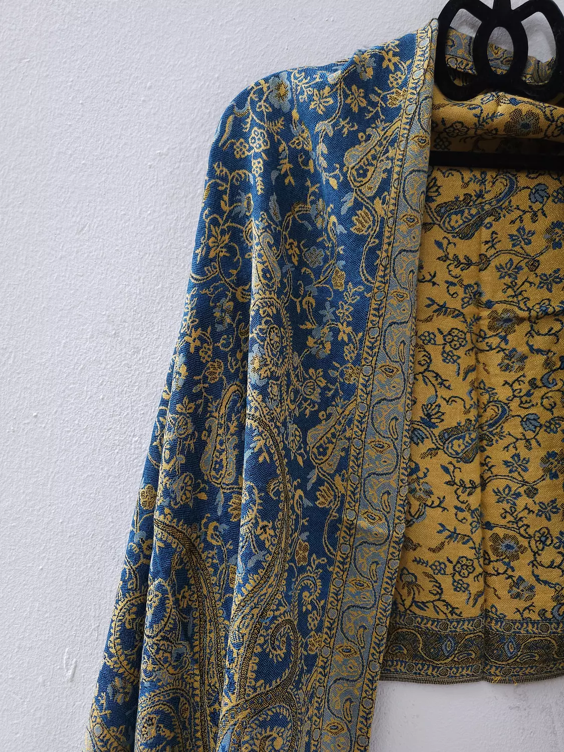 Blue/gold Pashmina    2