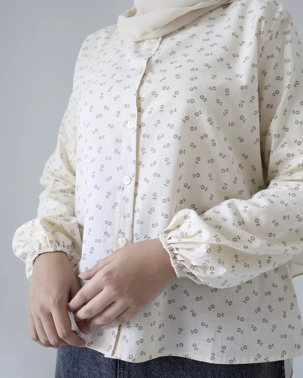 FLORA LINEN BLOUSE 2