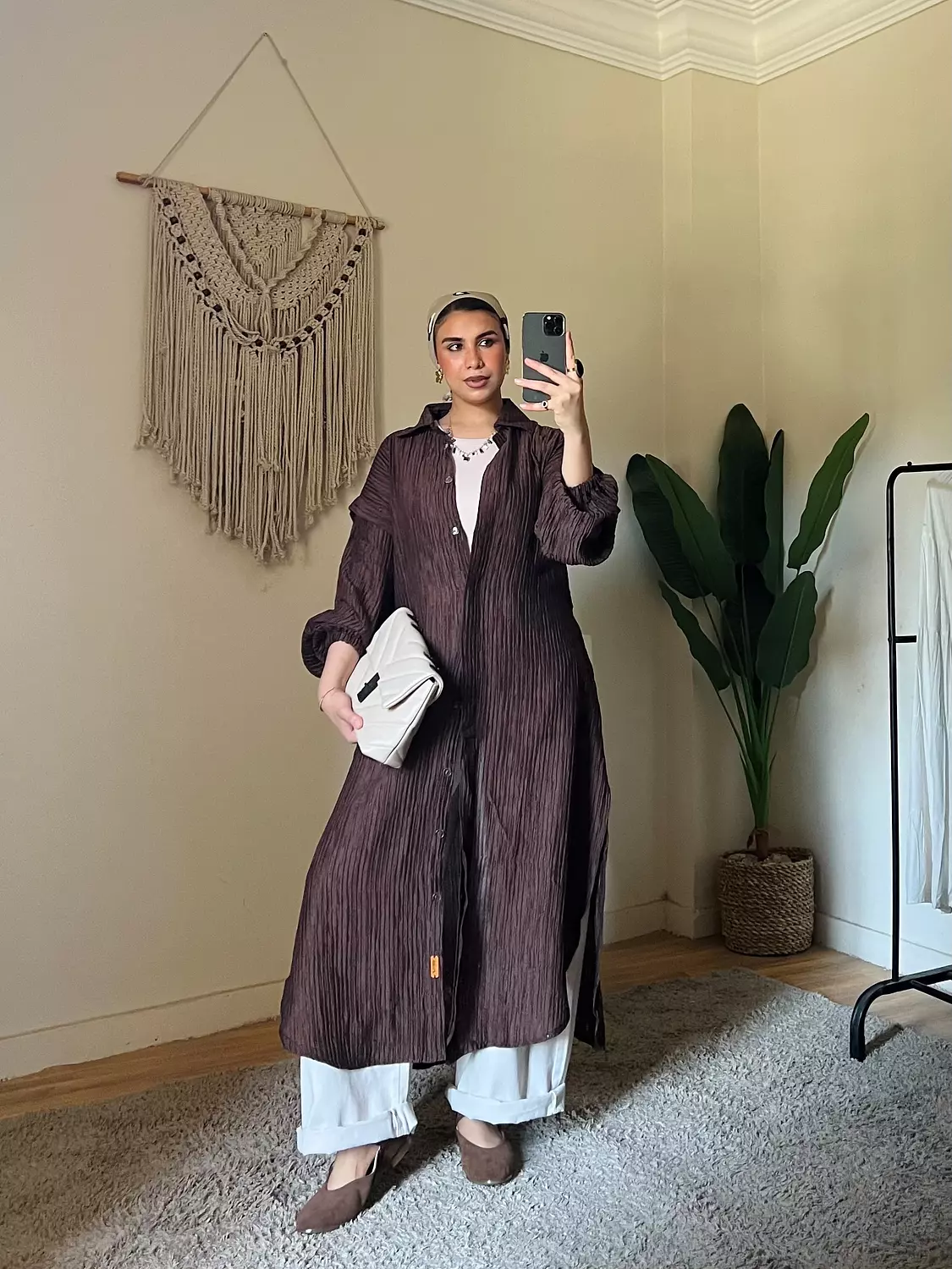Crinkle Cuffs Shirt Dress in Brown  3