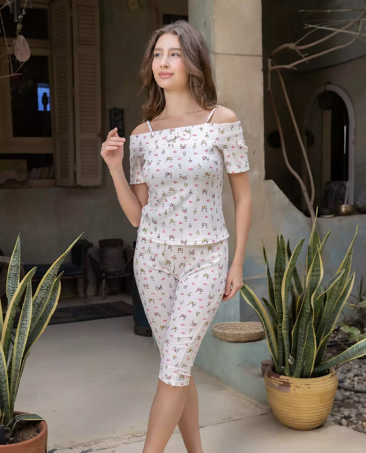 Off-Shoulder Print Pajama Set image