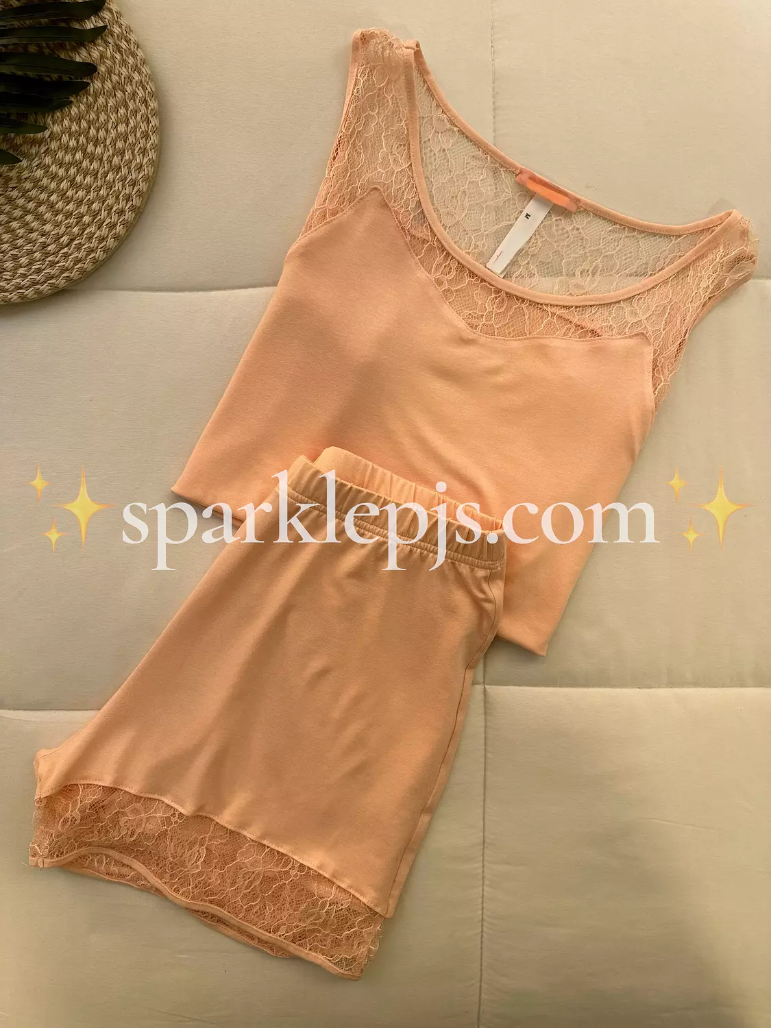 “Gentle Charm Shorts” 6