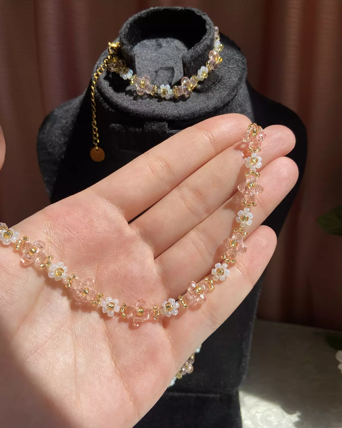 Rose Crystal with white flowers necklace. 2