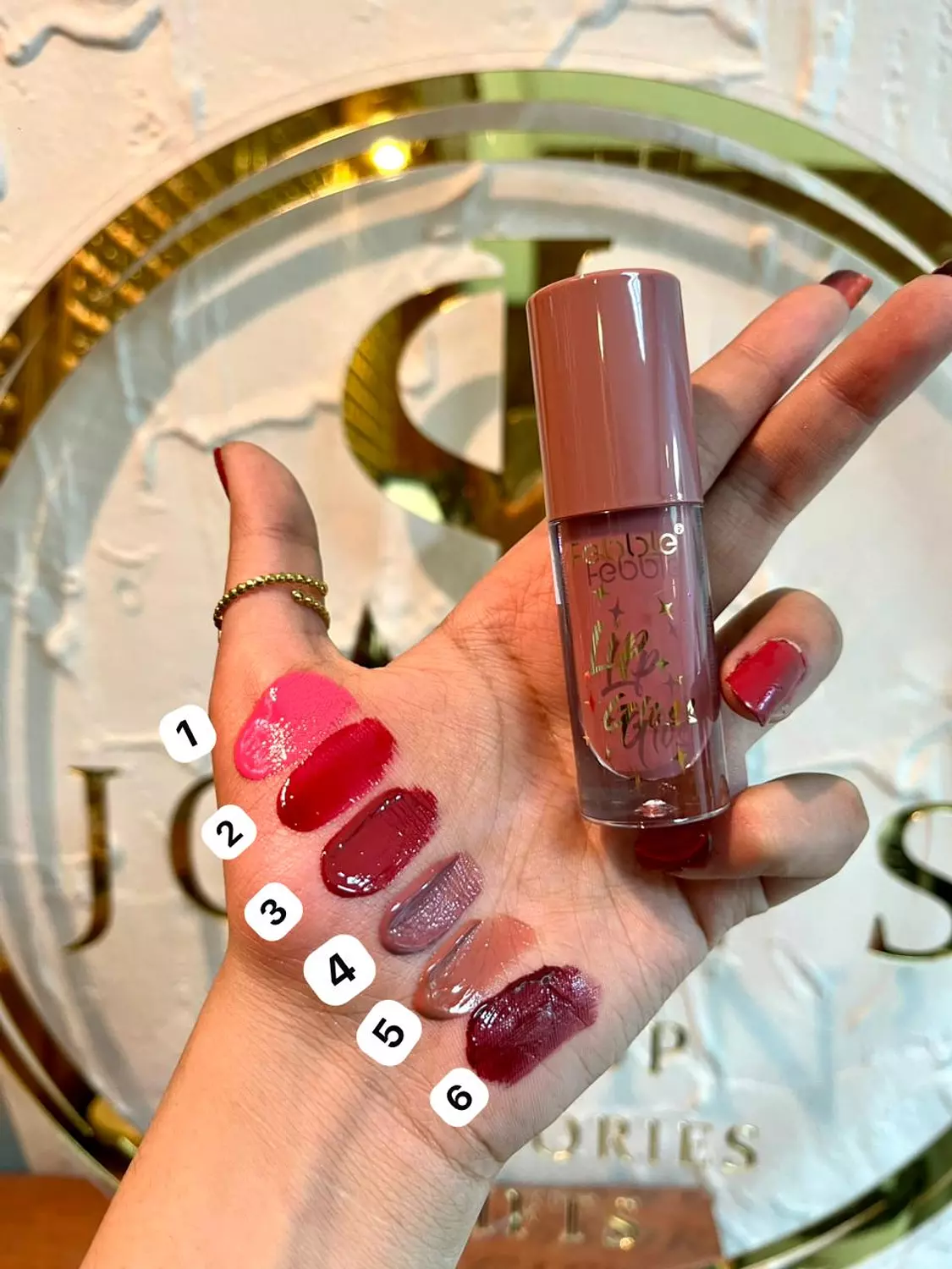 Lip Gloss Febble image