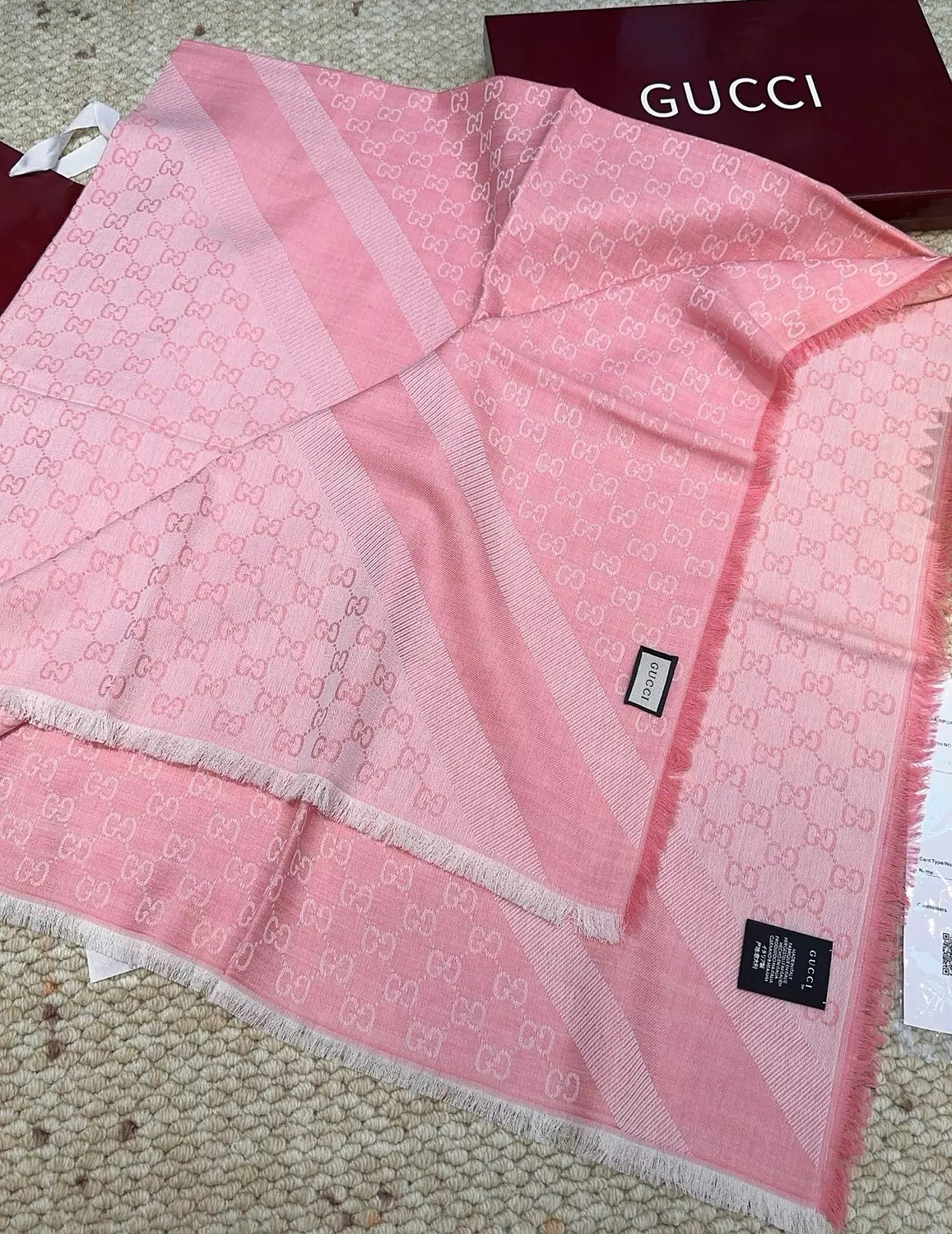 Gucci square scarf 4
