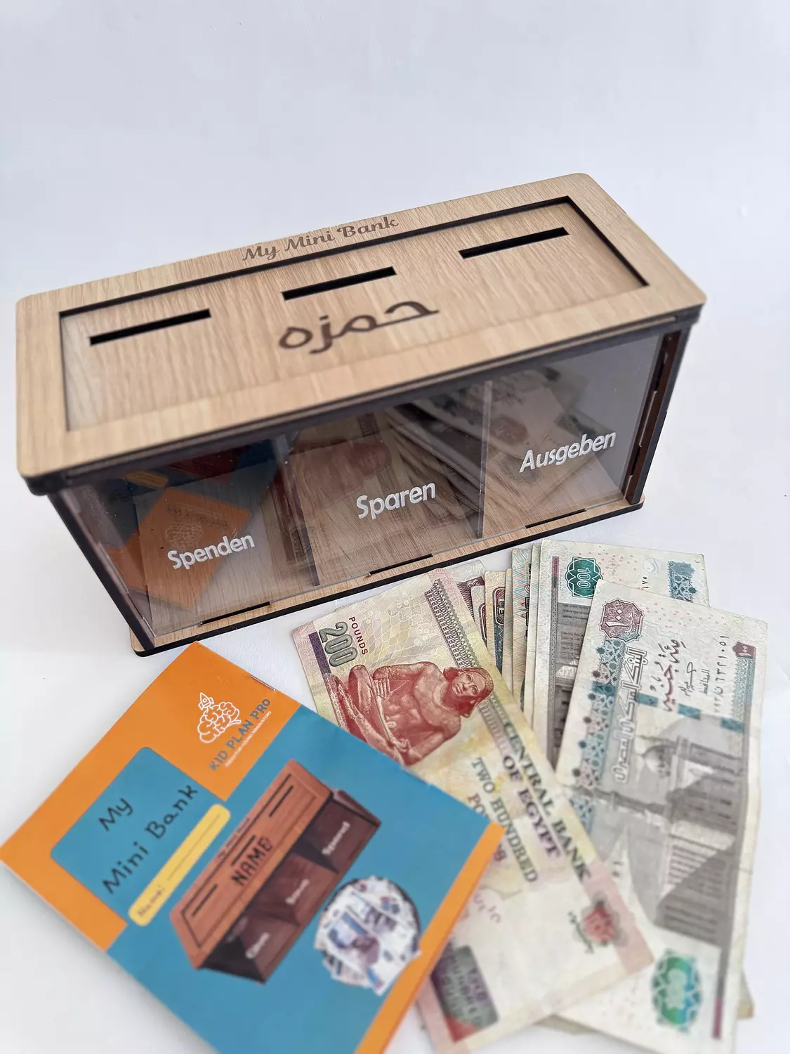 Mini Bank in German -  (Spenden - Sparen - Ausgeben) image
