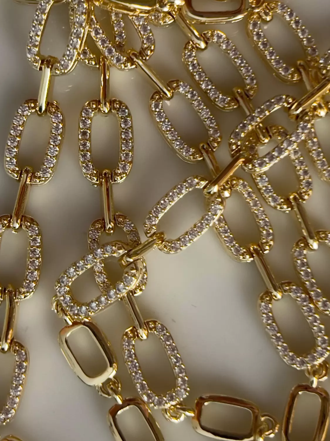 Mounna Bracelet hover image