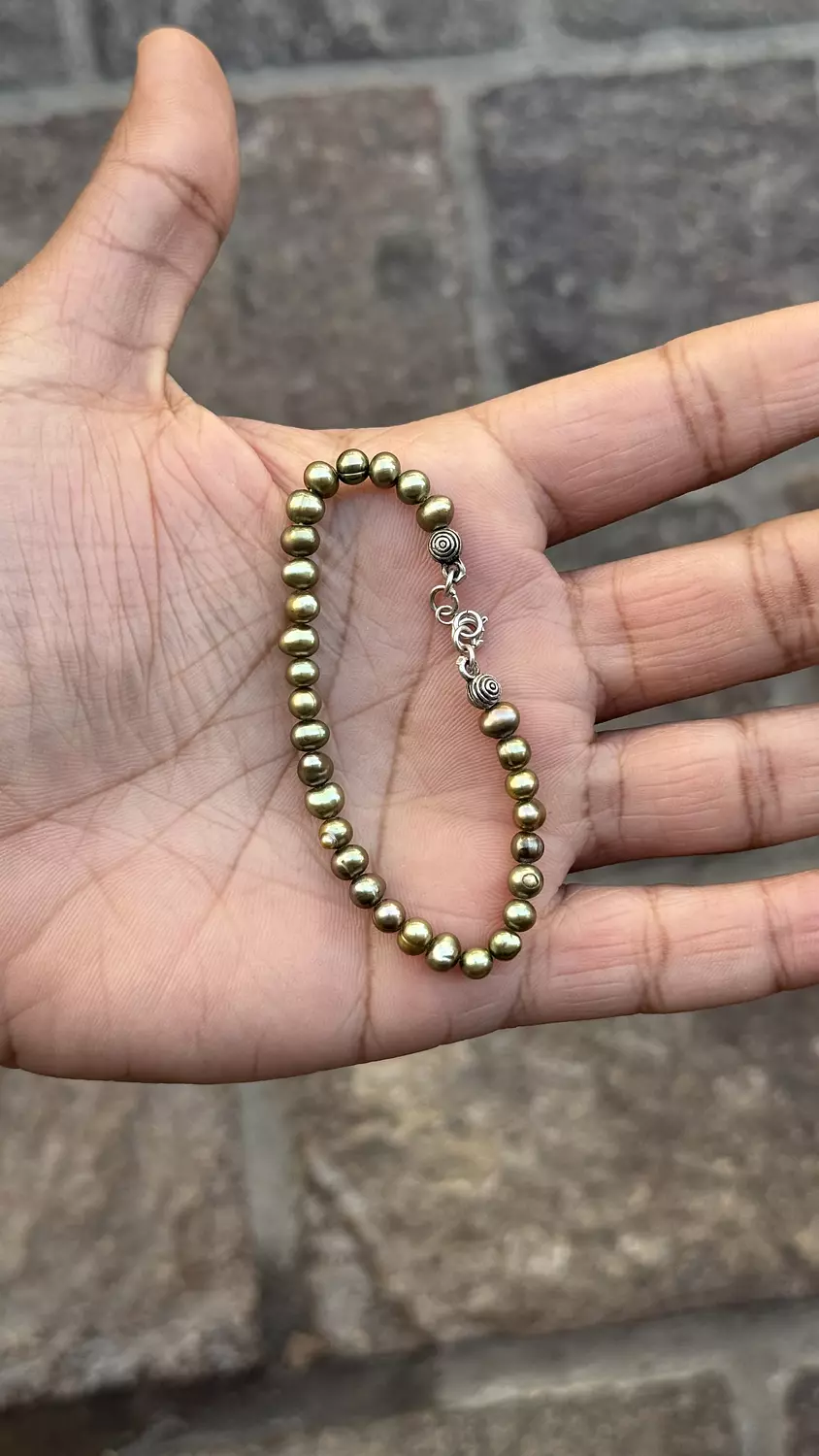 Green Pearl Bracelet hover image