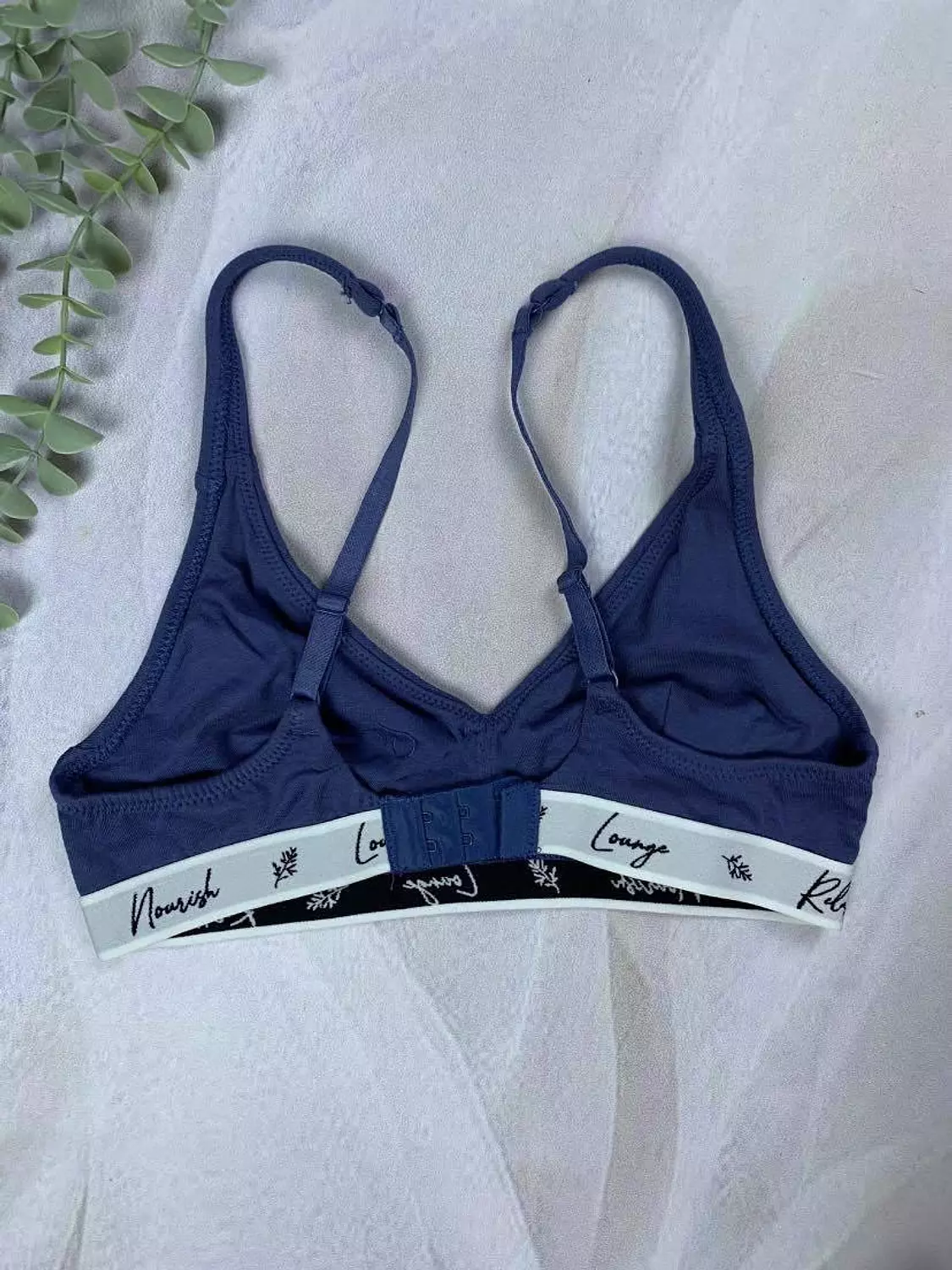 Soft bra from splash   Size 32C  Size 34 C Size 32D Size 36C 2