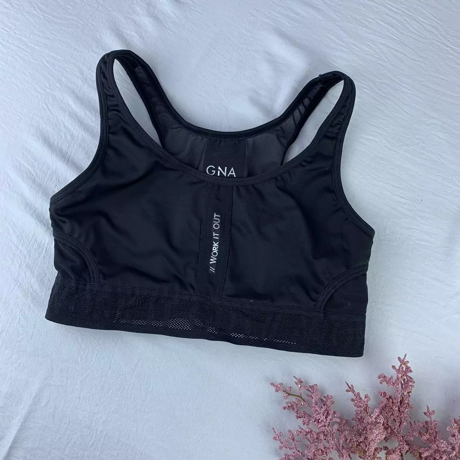 Unwired Unpadded sport bra from GNA image
