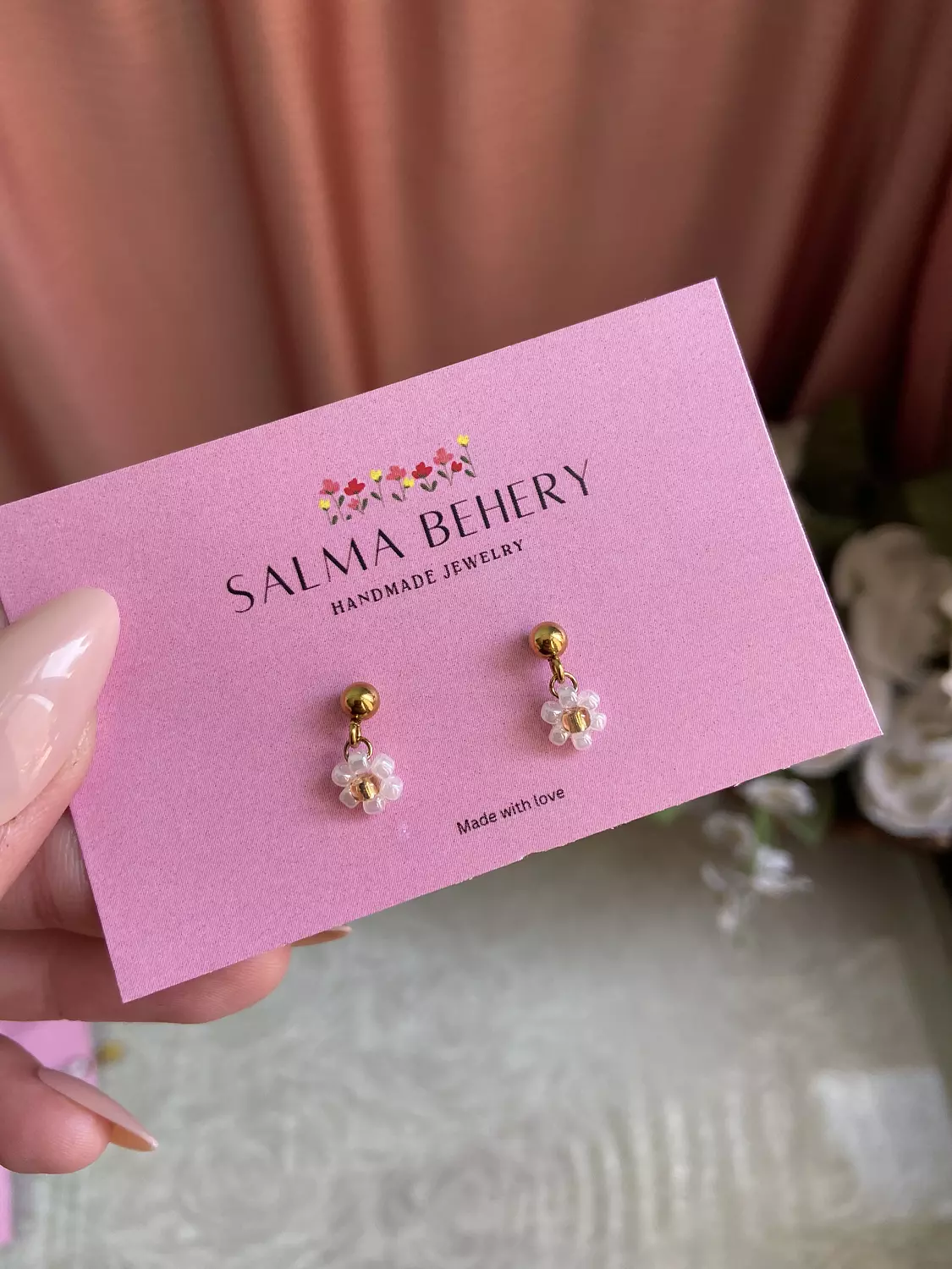 White flowers set ( earrings, bracelet and necklace) 3