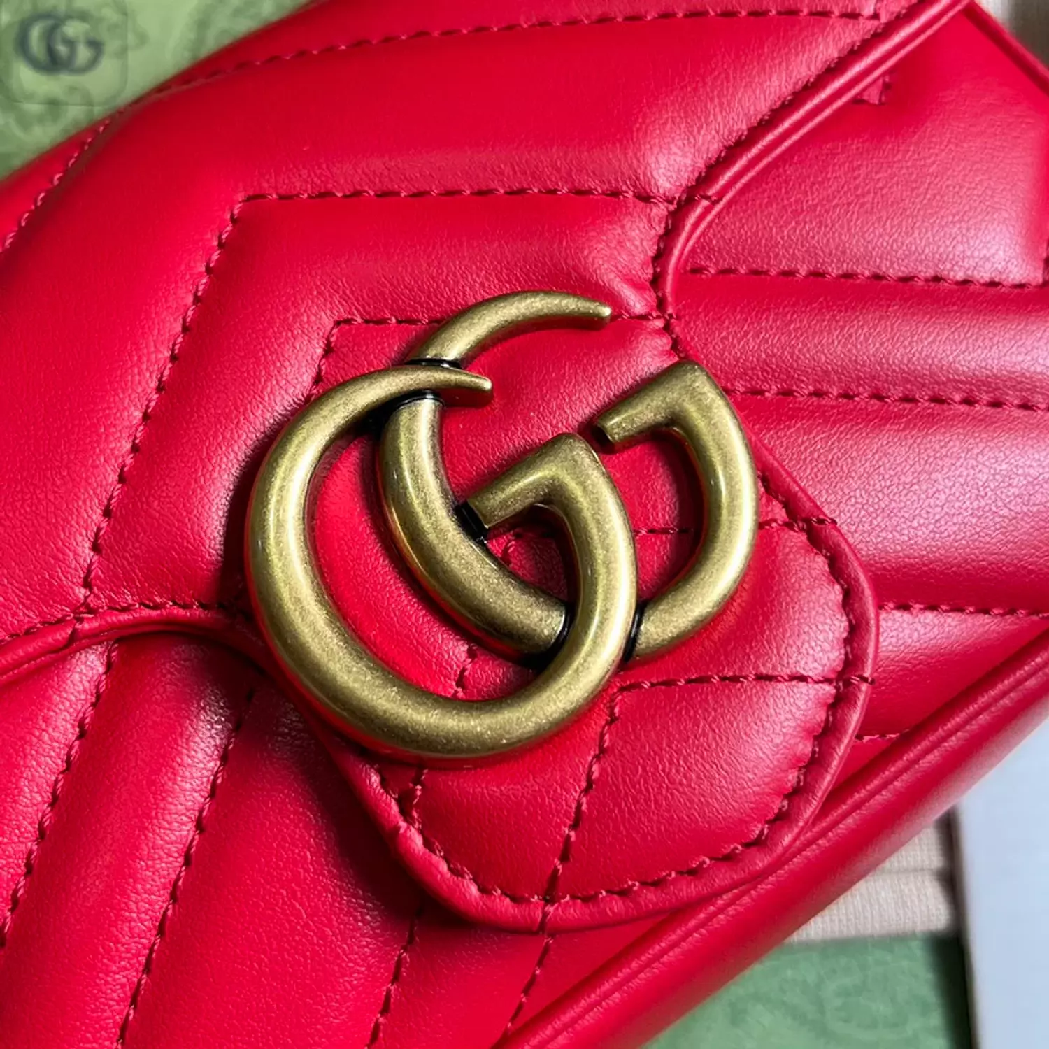 Gucci Marmont 2