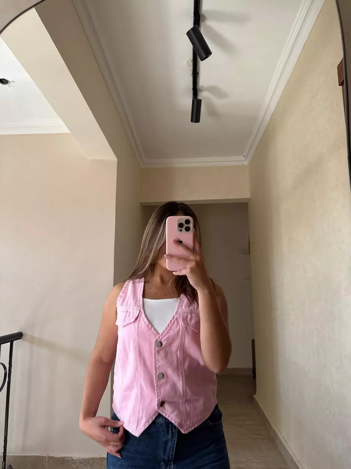 Cropped Gabardine Vest 9