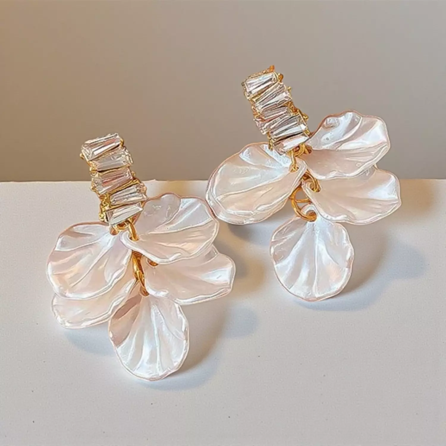 Eirene Blossom Earrings image