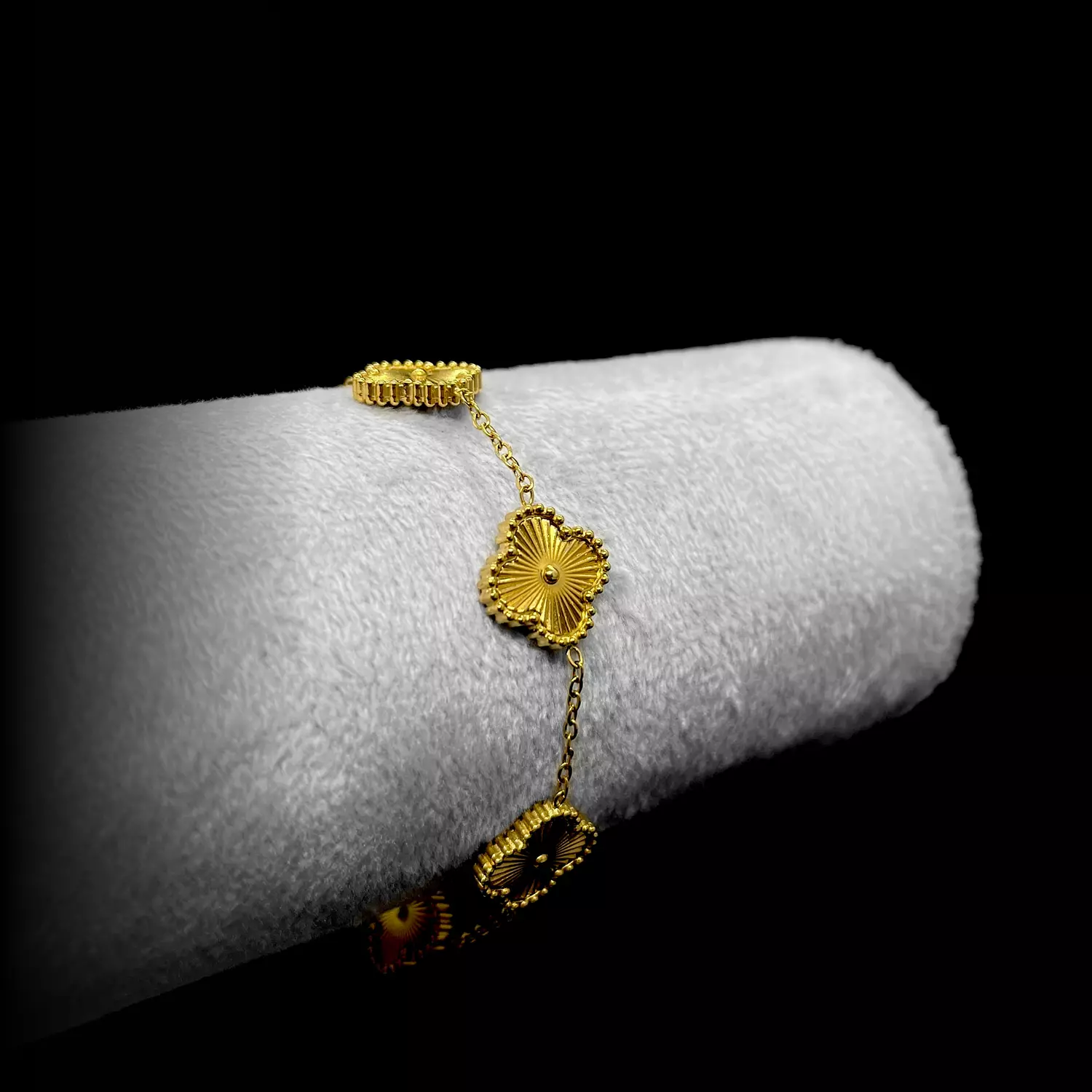 Van Cleef Bracelet 2
