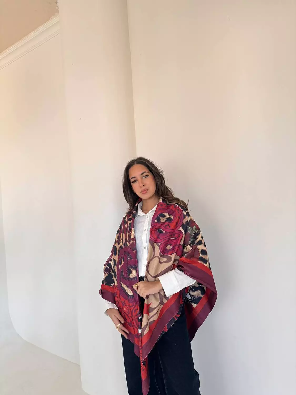 Double-sided leopard scarf 3