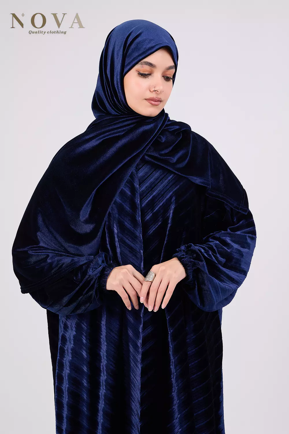 Navy blue pleated velvet 2