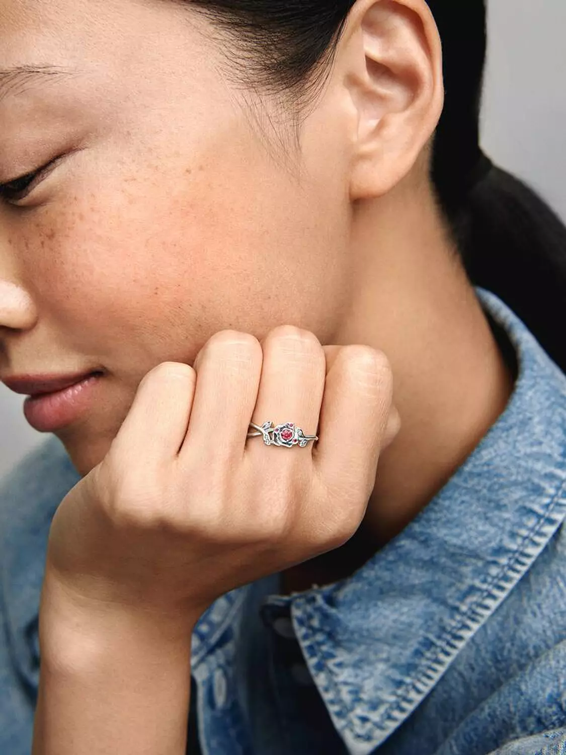 Disney Beauty and the Beast Rose Ring 6