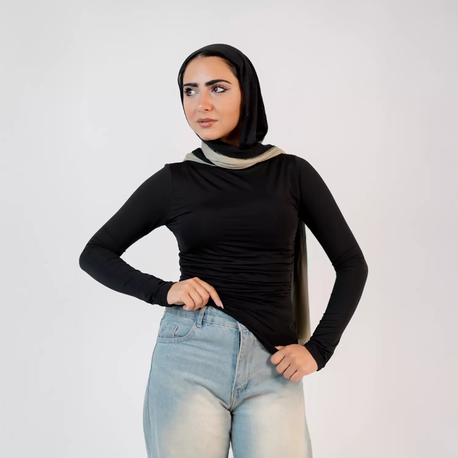 Black Basic  hover image