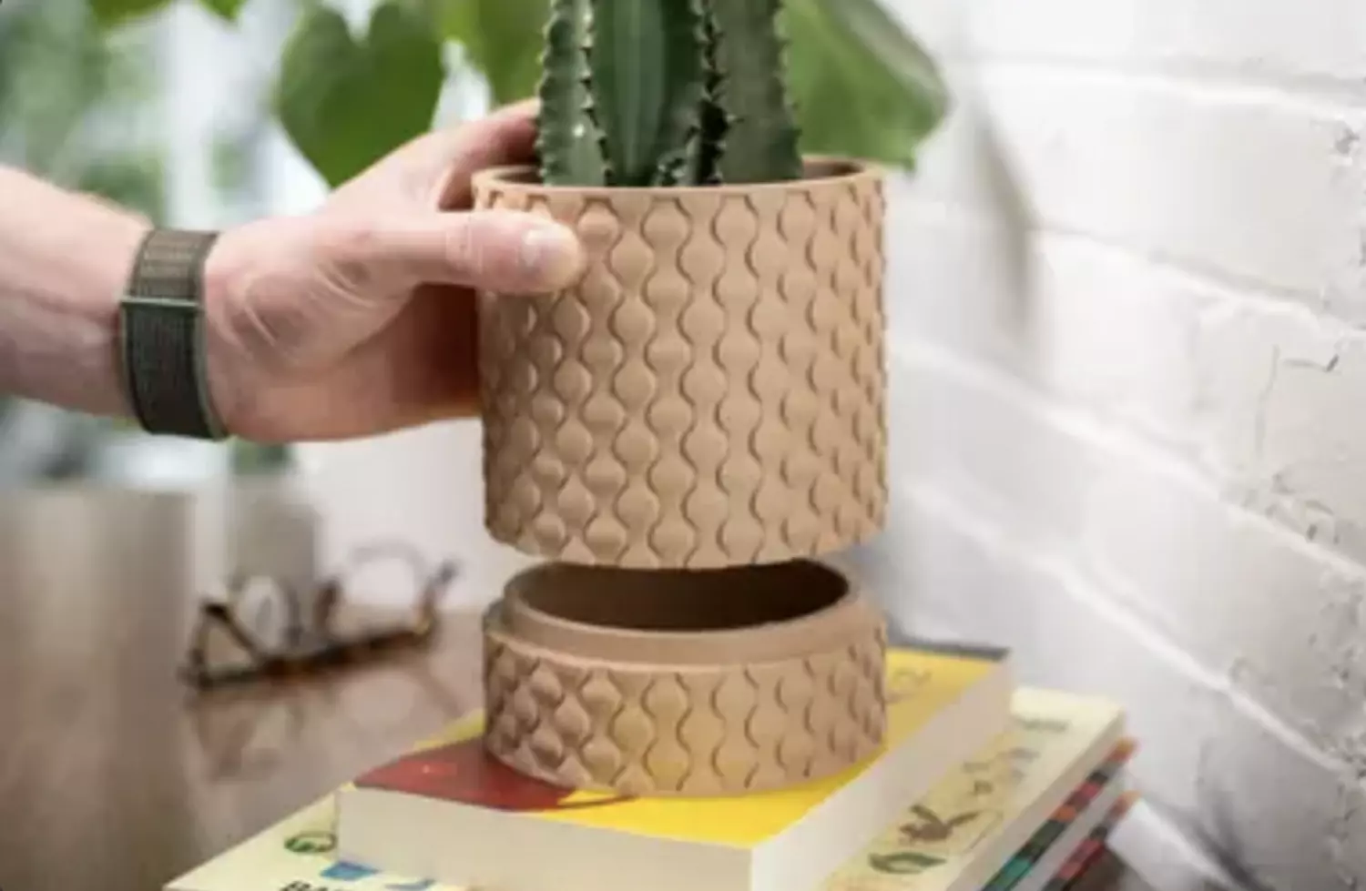 Raindrop Planter hover image