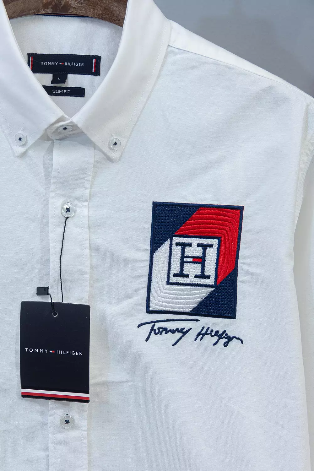 TOMMY HILFIGER SHIRT \ 1983 4