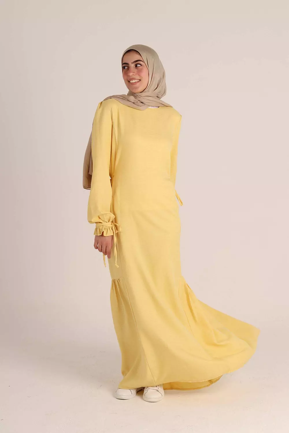 Delicate Yellow Dress 7