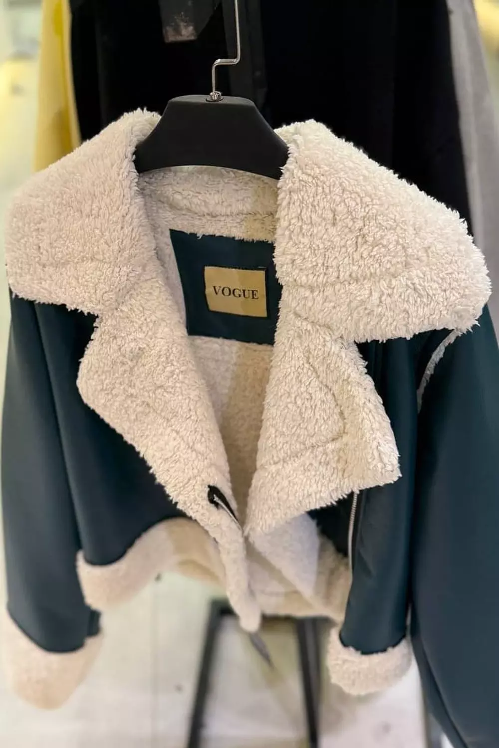 Wide Collar Faux Fur Jacket 3