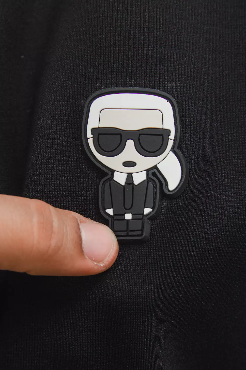 KARL SUIT / 1519 3