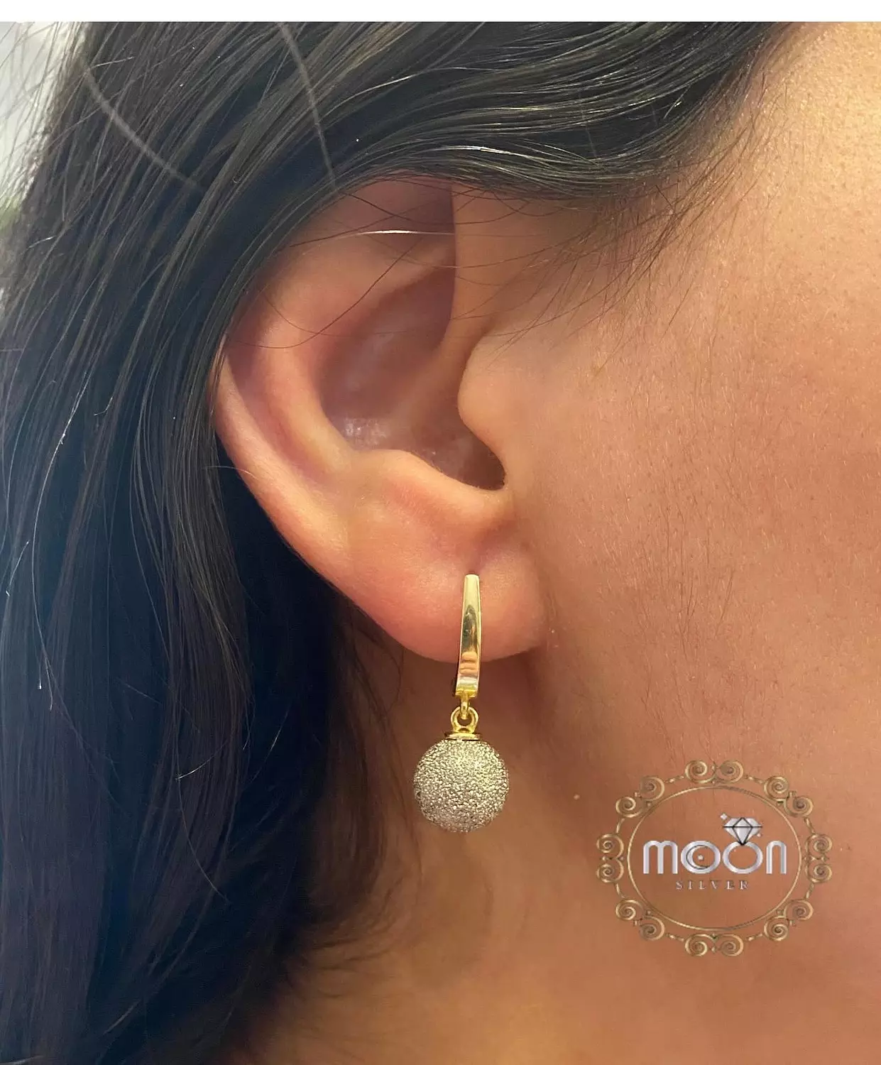 Circle earring image